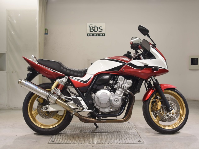 Honda CB400SFV BOLDOR 2010