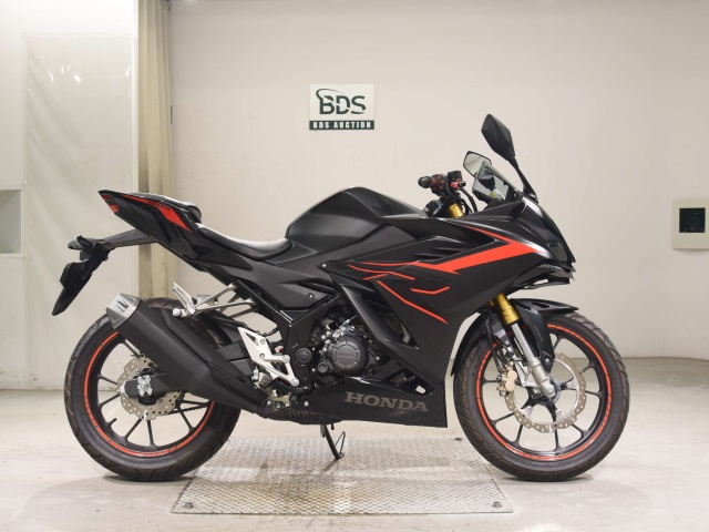 Honda CBR150RA 2021