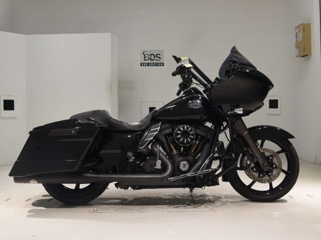 HD ROAD GLIDE FLTRXS1690 2016