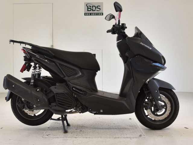 Yamaha X FORCE 2022