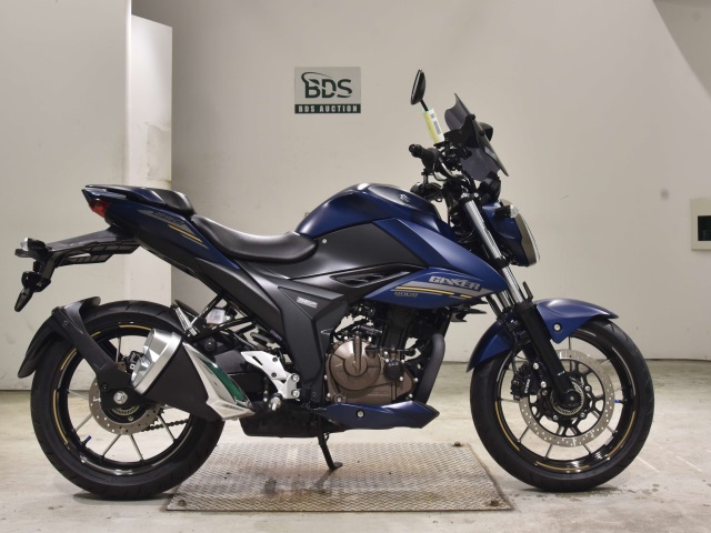 Suzuki GIXXER250