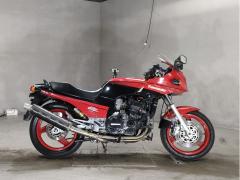 Kawasaki GPZ900R 1995