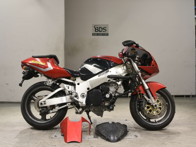 Suzuki GSX-R750
