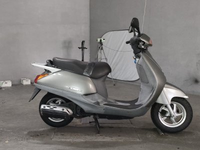 Honda LEAD100 1999