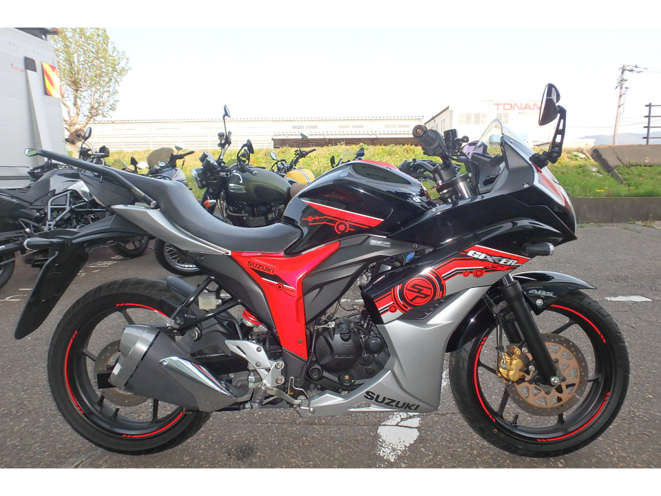 Suzuki GIXXER150SF 2017