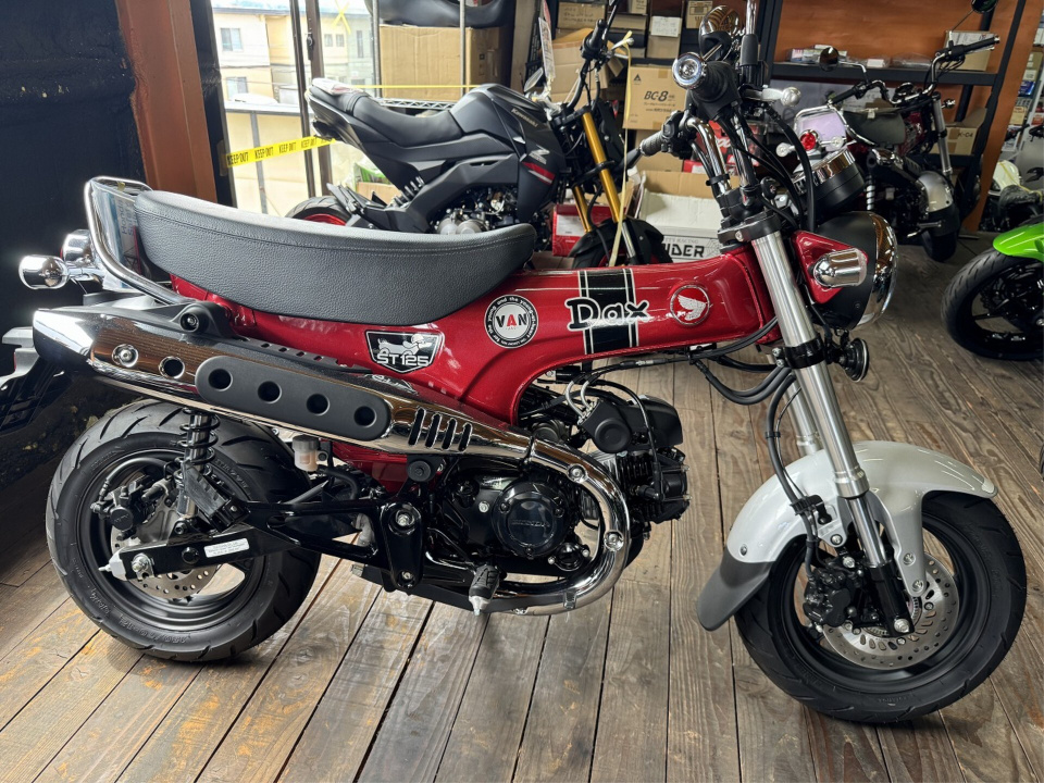 Honda DAX125 2022
