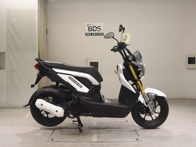 Honda ZOOMER-X 2014