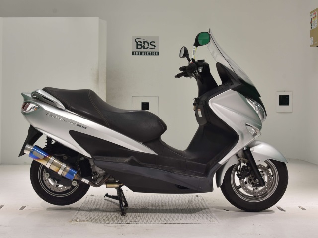Suzuki BURGMAN200