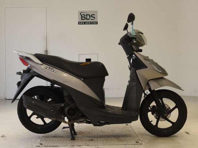 Suzuki ADDRESS V110