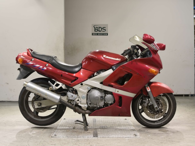Kawasaki ZZ-R400 1993