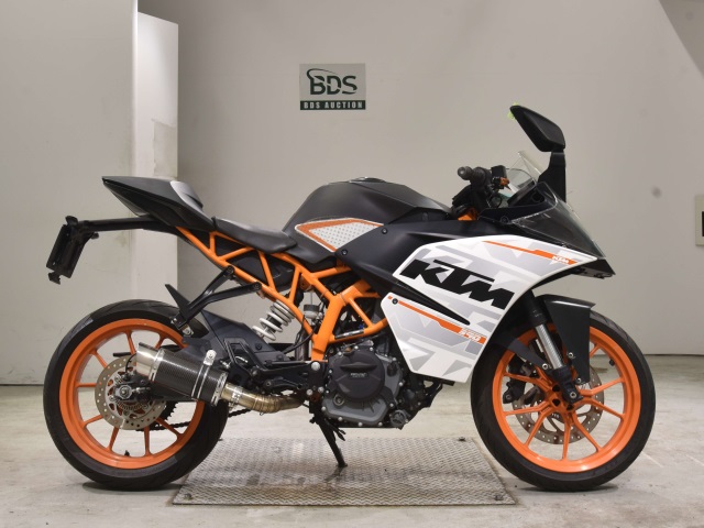 KTM RC 390 2016