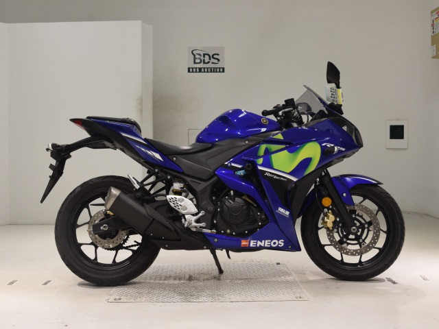 Yamaha YZF-R25 2017