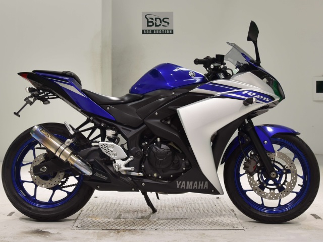 Yamaha YZF-R25 2016