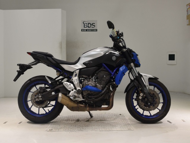 Yamaha MT-07 2015