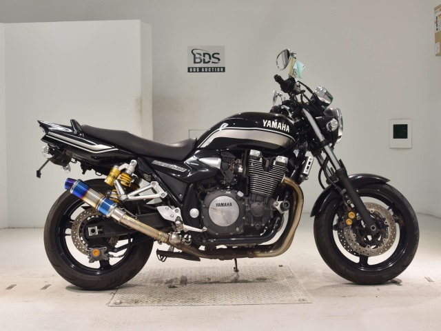 Yamaha XJR1300 2012