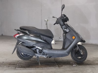 Yamaha AXIS Z