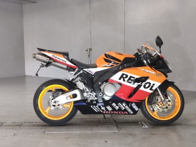 Honda CBR1000RR 2004