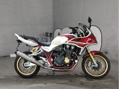 Honda CB1300SF 2023