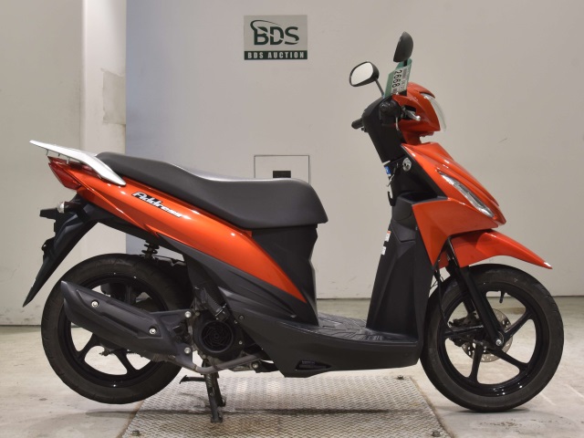 Suzuki ADDRESS V110