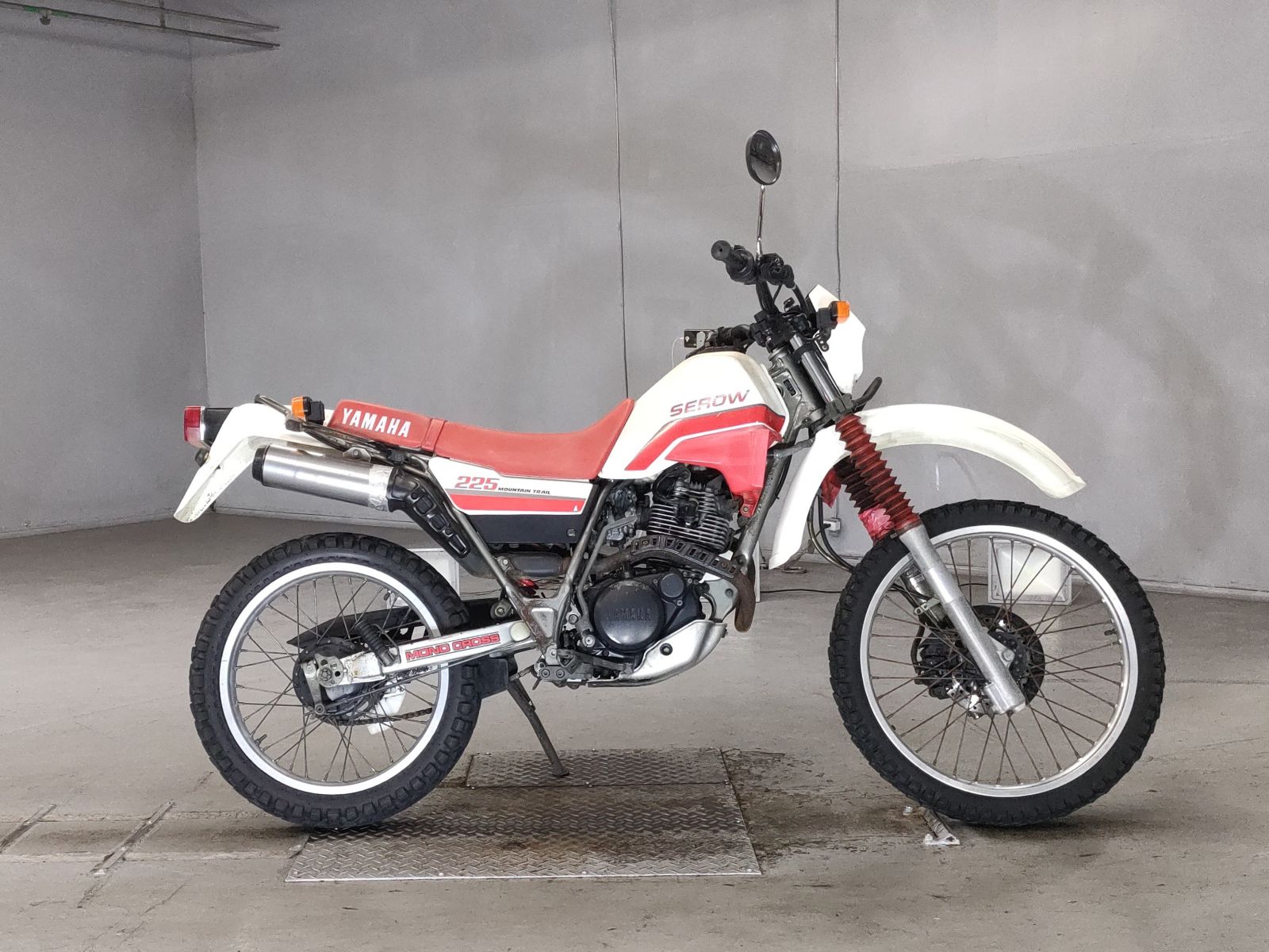 Yamaha SEROW XT225 1987