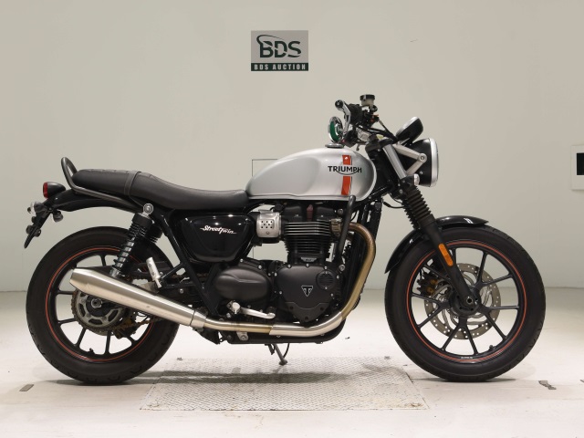 Triumph SPEED TWIN 2016