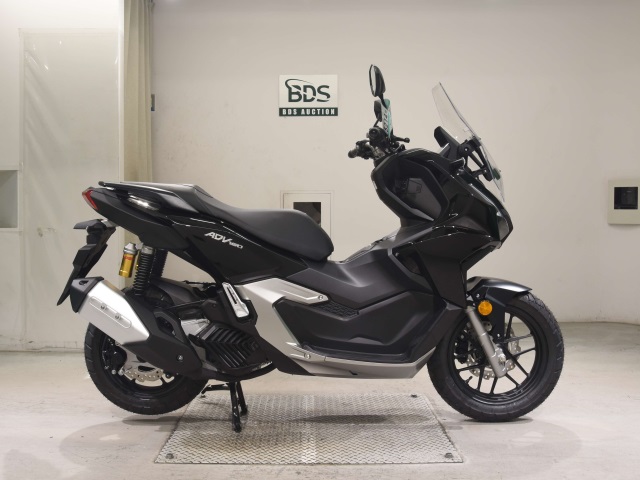 Honda ADV 160 2025