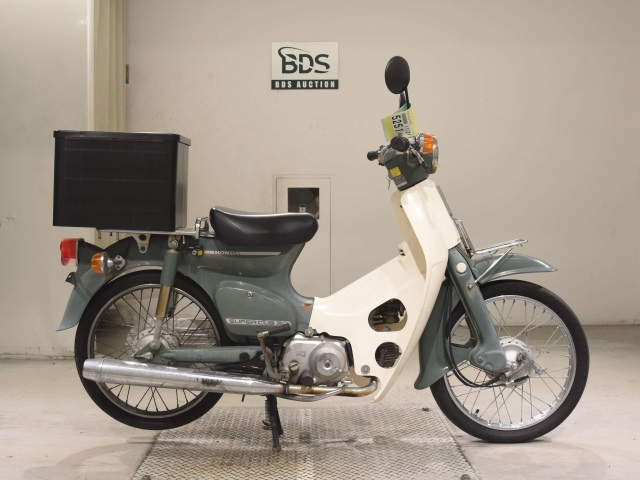 Honda C50 1984
