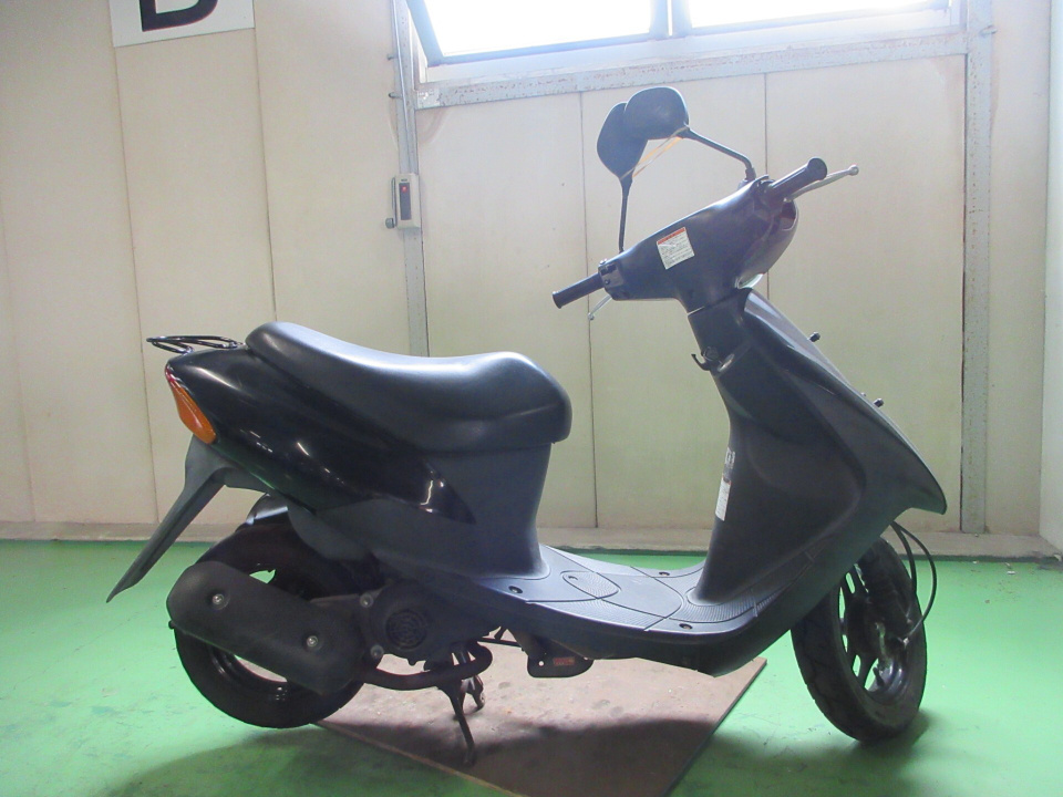 Suzuki LETS2