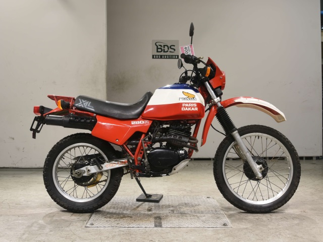 Honda XL250R PARIS-DAKAR 1982