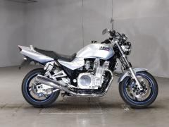 Yamaha XJR1300 2000