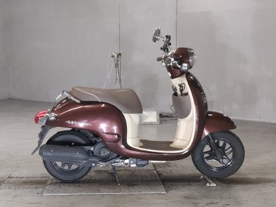Honda GIORNO 2011