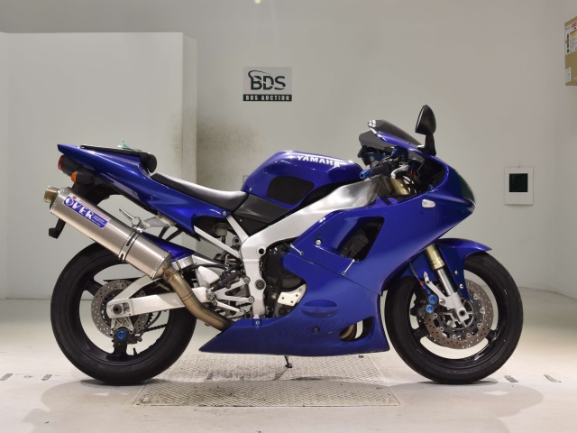 Yamaha YZF-R1 1999