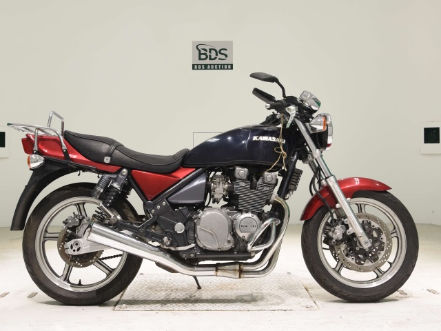 Kawasaki ZEPHYR550 2024