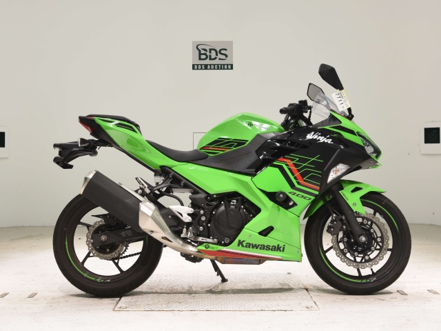 Kawasaki NINJA400 2023