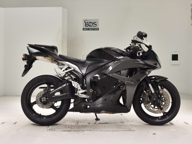 Honda CBR600RR 2009