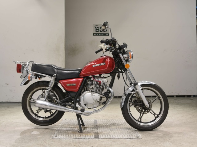 Suzuki GN125H 2016