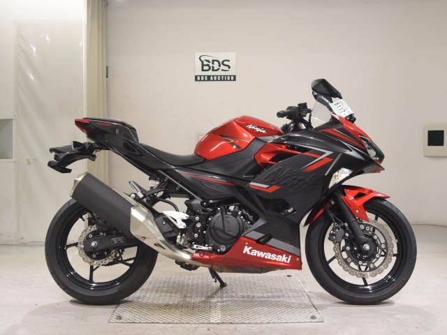 Kawasaki NINJA400 2019