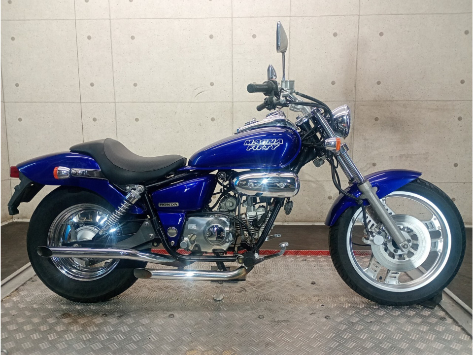 Honda MAGNA50 2004