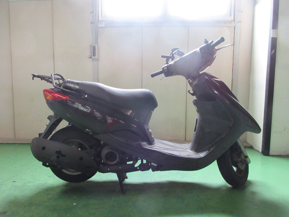 Yamaha AXIS TREAT