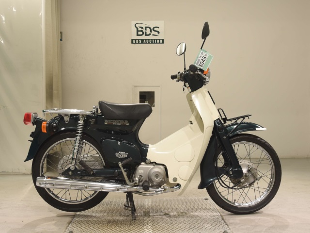 Honda C90 1999