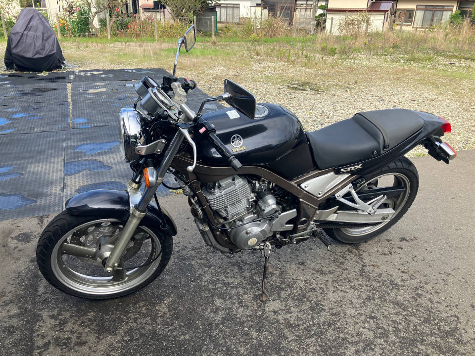 Yamaha SRX400 1990