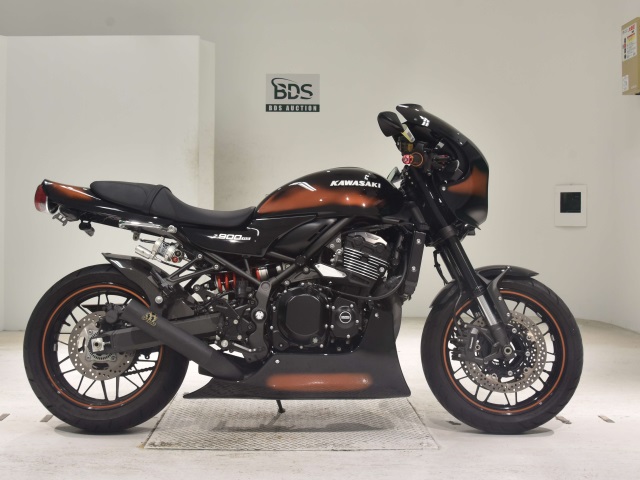 Kawasaki Z900RS CAFE 2021