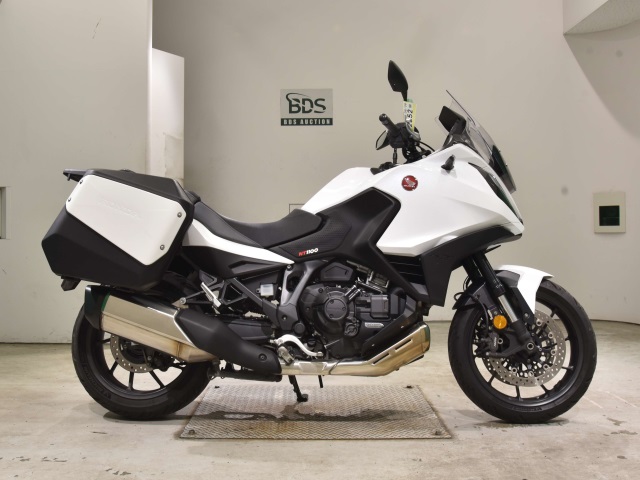 Honda NT1100 2023