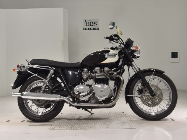 Triumph BONNEVILLE T100 2008