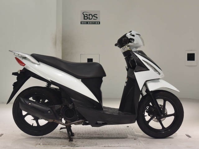 Suzuki ADDRESS V110