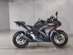 Yamaha YZF-R25 2015