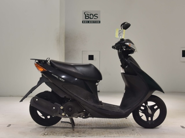 Suzuki ADDRESS V50