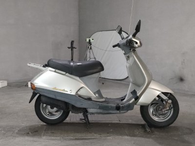 Honda LEAD90 1993