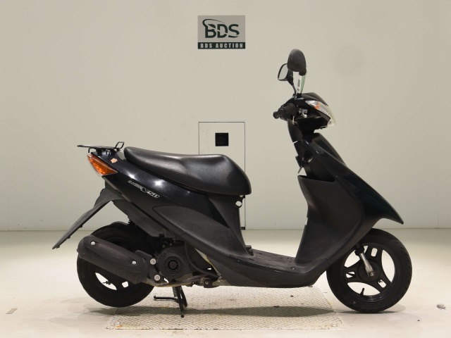 Suzuki ADDRESS V50