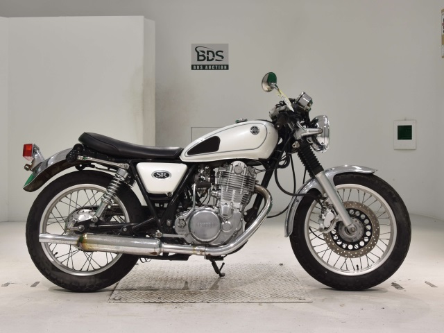Yamaha SR400 2004